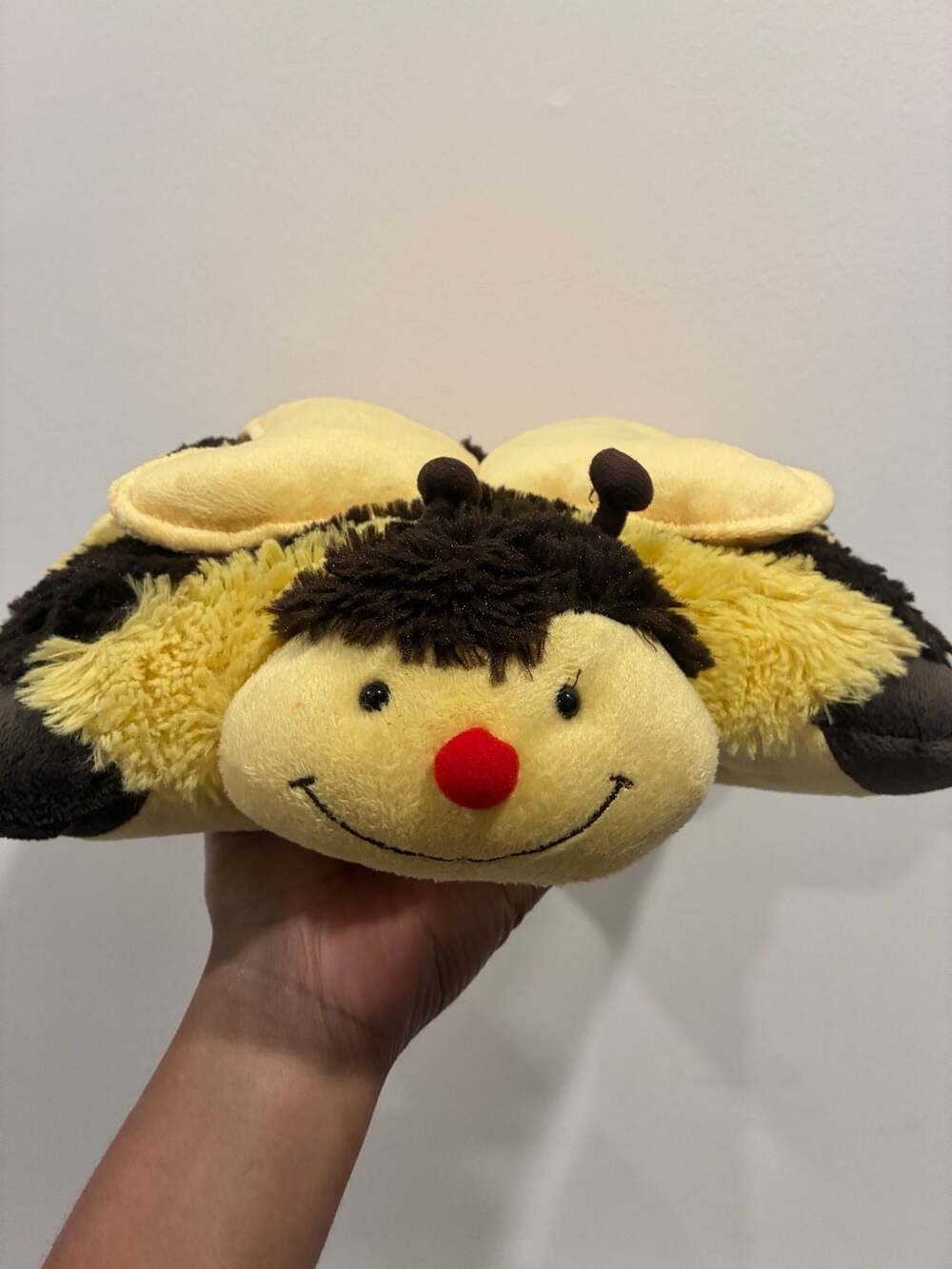 Pillow Pets Buzzy Bumble Bee Pee-Wees Plush Pillow
